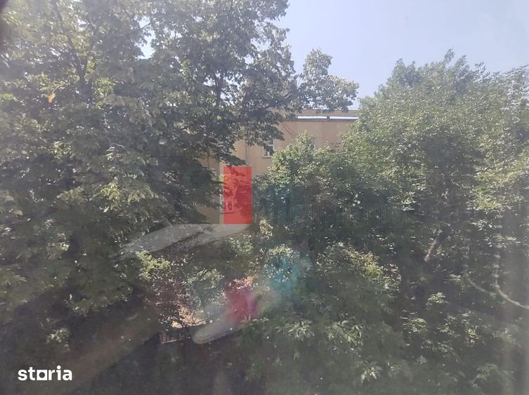 Apartament cu 2 camere semidecomandat în Cișmigiu