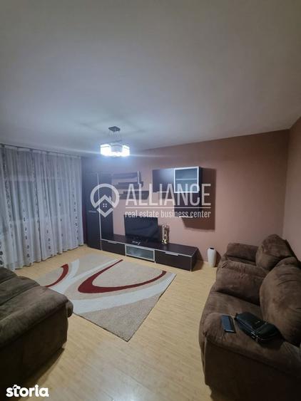Apartament cu 2 camere decomandat, mobilat în Casa de Cultură