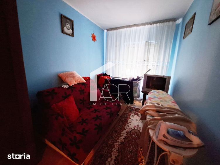 Apartament cu 3 camere decomandat în Mihai Bravu