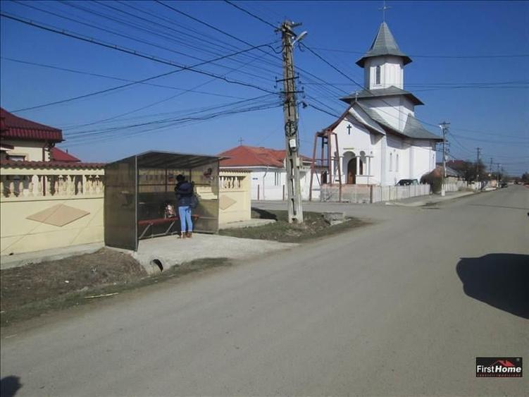 Teren Construcții intravilan de 4699 mp, în Milcovul