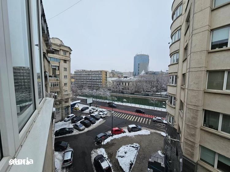 Apartament cu 2 camere în Centrul Civic