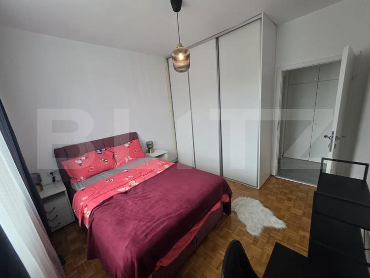 Apartament 3 camere, semidecomandat, zona Parcul Central - 2