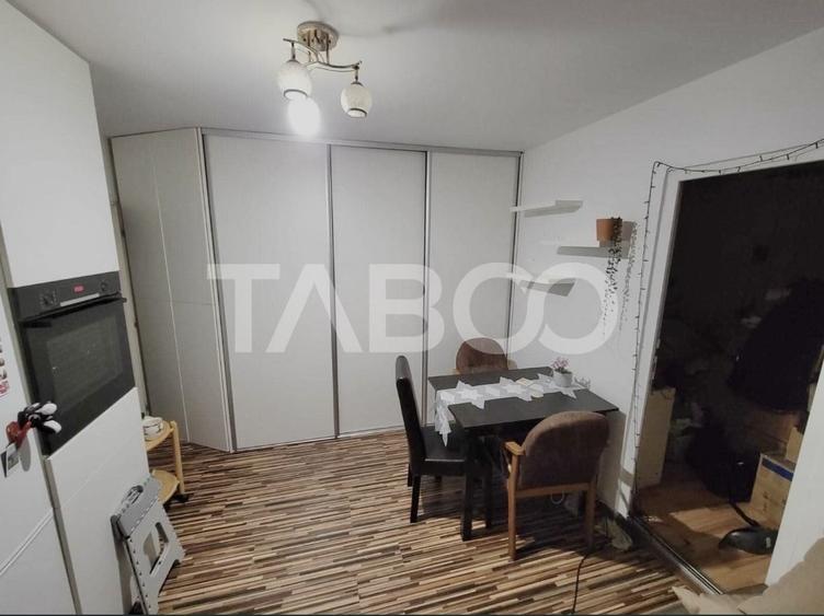 Apartament cu 2 camere semidecomandat, mobilat în Gheorgheni