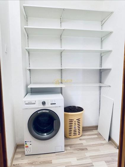 Apartament cu 3 camere decomandat în Gară