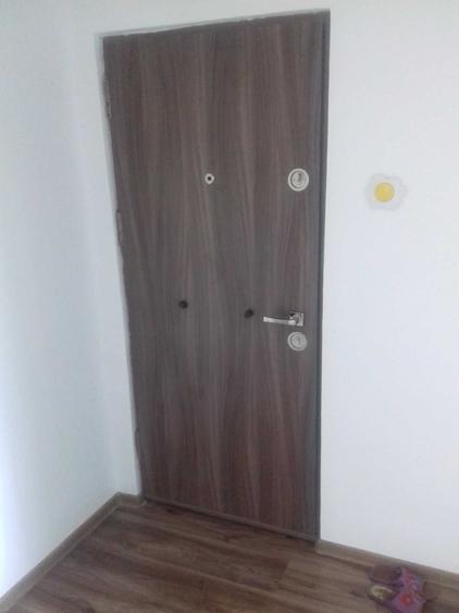 Apartament cu 2 camere semidecomandat în Exterior Vest