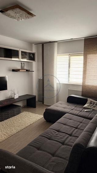 Apartament cu 3 camere decomandat în Ștefan cel Mare