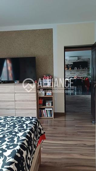 Casă cu 3 camere cu Teren 2164 Mp în Palazu Mare