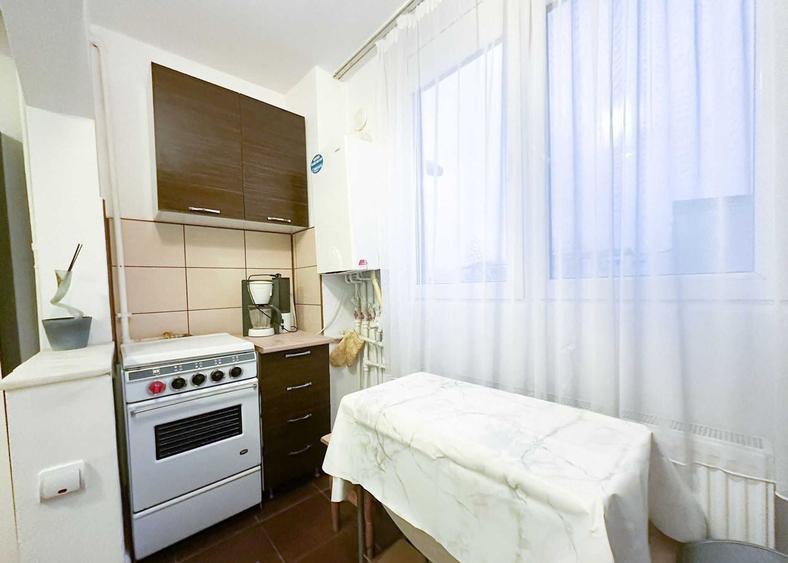 Apartament cu 2 camere, mobilat în Mărăști