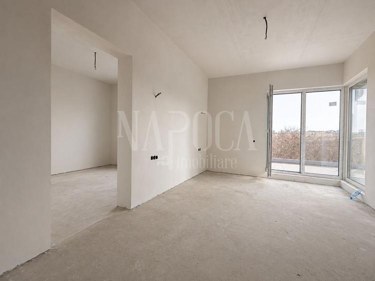 Duplex cu 6 camere cu Canalizare în Borhanci
