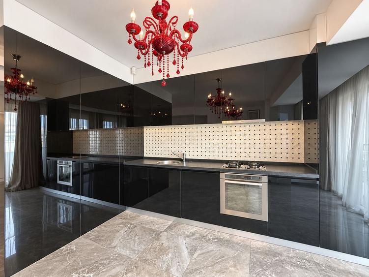 Apartament cu 4 camere decomandat, mobilat în Domenii