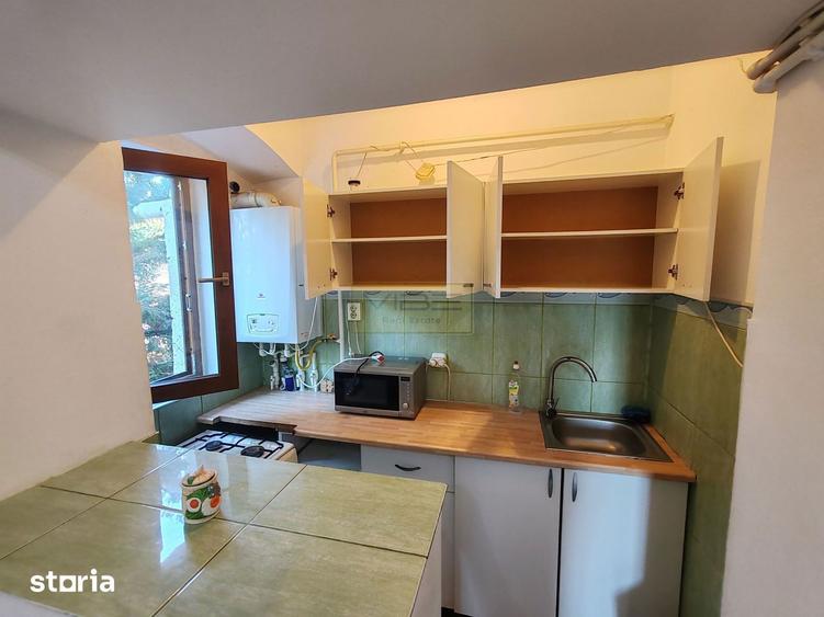 Apartament cu 3 camere, mobilat în Copou