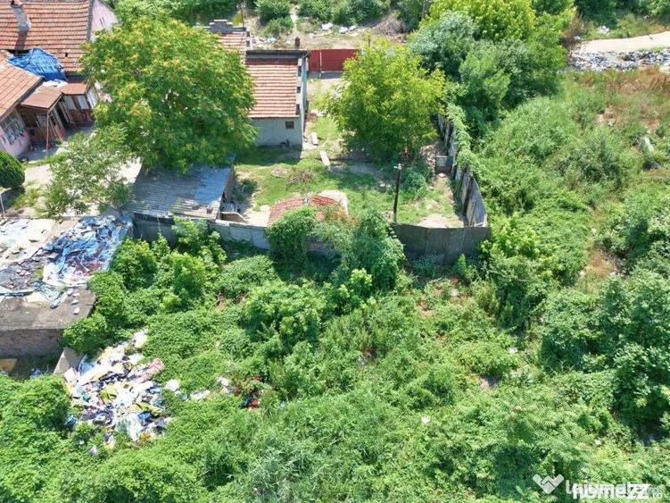 Casă cu 2 camere cu Teren 601 Mp în Central