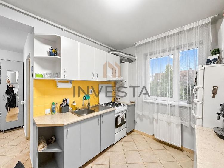Apartament cu 2 camere decomandat, mobilat în Între Lacuri