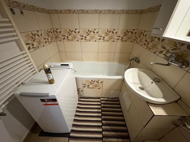 Apartament cu 2 camere decomandat în Unirii