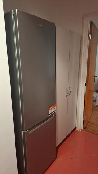 Apartament cu 2 camere decomandat în Tei