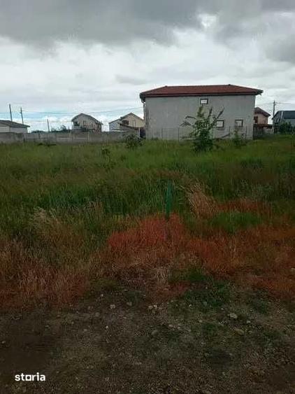 Teren de 500 mp, în Gării