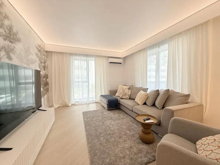 Apartament cu 3 camere decomandat în Pipera