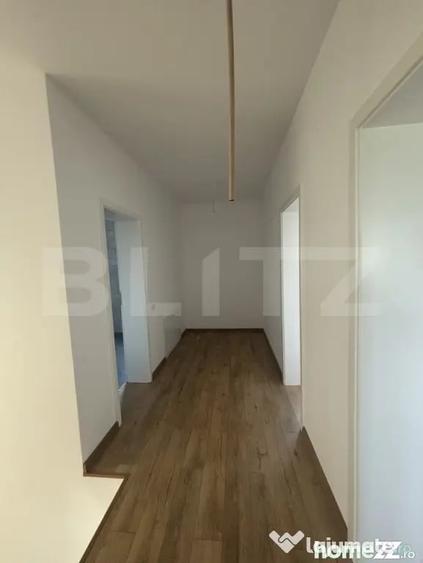 Casă cu 4 camere cu Teren 300 Mp în Ghiroda