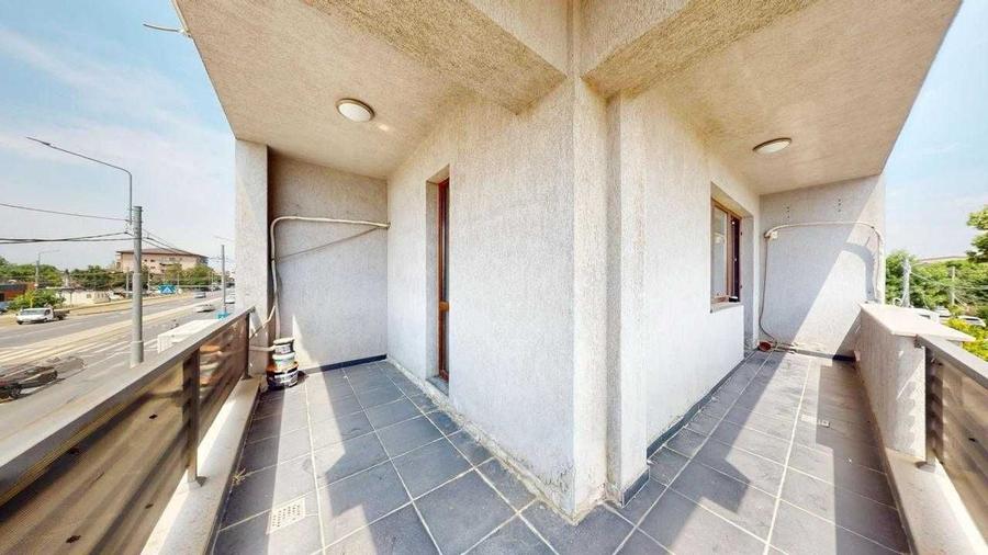 Apartament cu 2 camere decomandat în Exterior Vest