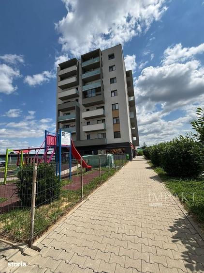Apartament cu 3 camere semidecomandat în Zorilor