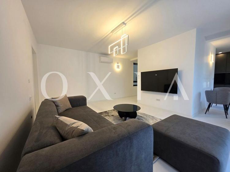 Apartament cu 2 camere semidecomandat, mobilat în Dumbrăvița