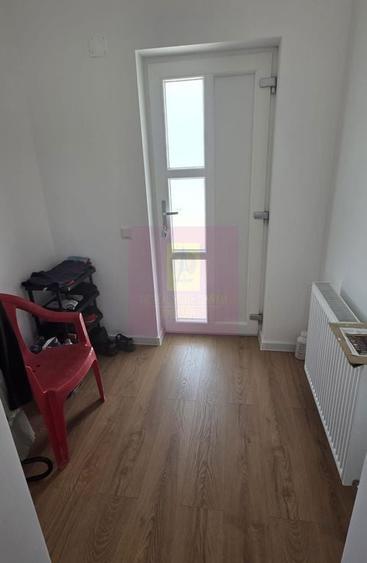 Casă cu 4 camere cu Teren 497 Mp în Central