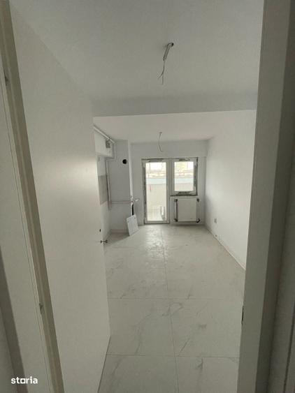 Apartament cu 4 camere decomandat în George Enescu