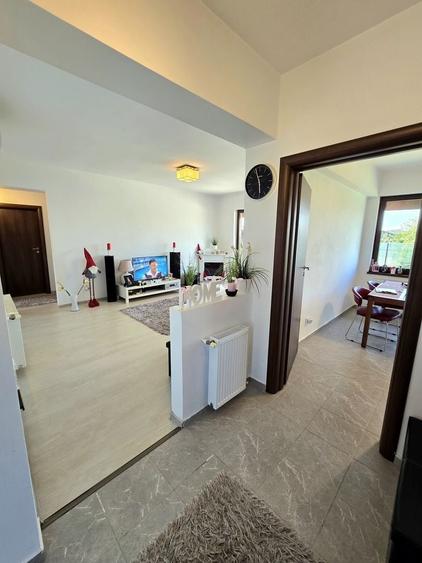 Duplex cu 3 camere cu Canalizare în Balotești