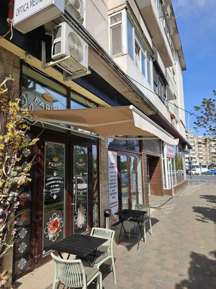 Spațiu comercial, de 14 mp, în Central