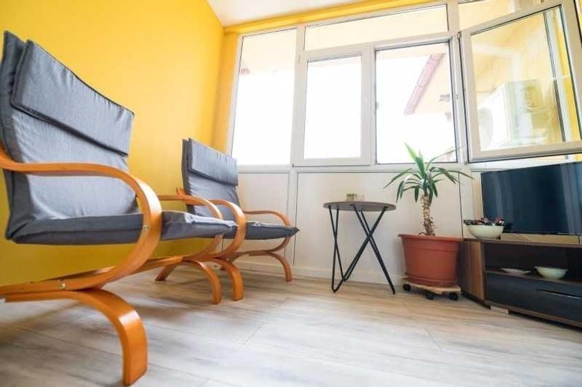 Apartament cu 3 camere decomandat în Central