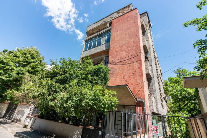 Apartament cu 4 camere circular, mobilat în Primăverii
