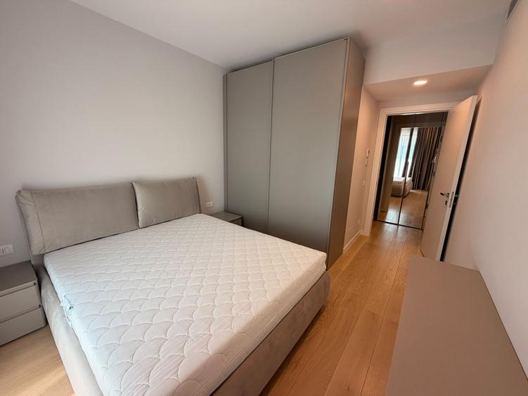 Apartament cu 2 camere semidecomandat, mobilat în Pipera