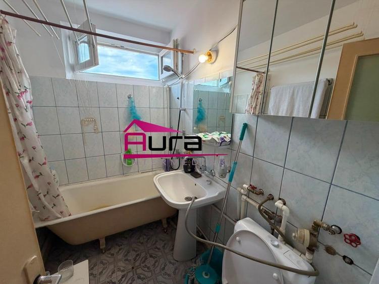 Apartament 3 camere Str.Victoriei - 15