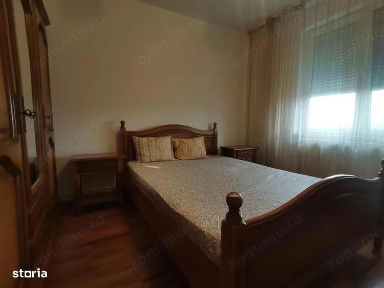Apartament cu 3 camere decomandat în Complex Studențesc