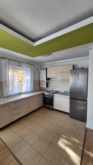 Apartament cu 3 camere decomandat în Gheorgheni