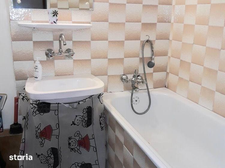 Garsonieră decomandată în Colentina
