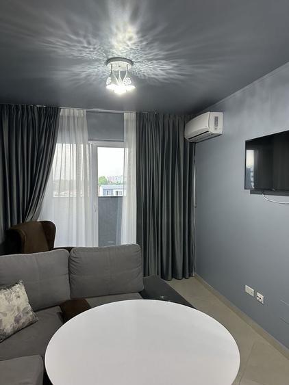 Apartament cu 2 camere decomandat în Sud