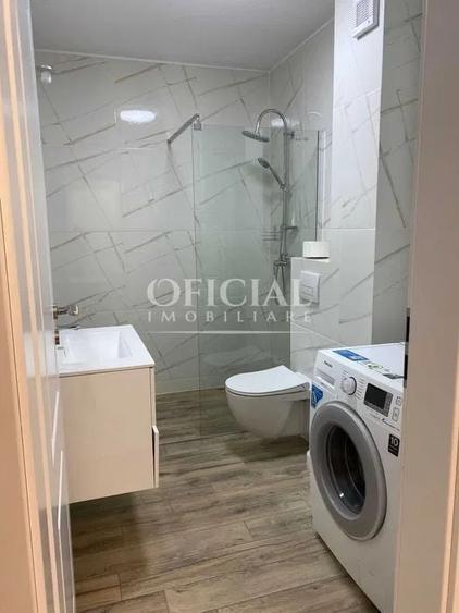 Apartament cu 3 camere semidecomandat, mobilat în Florești