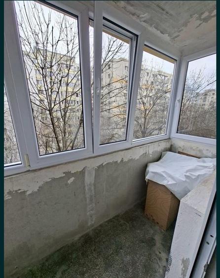 Apartament cu 2 camere decomandat în Lacul Tei