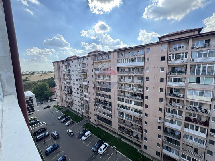 Garsonieră semidecomandată, mobilată în Est