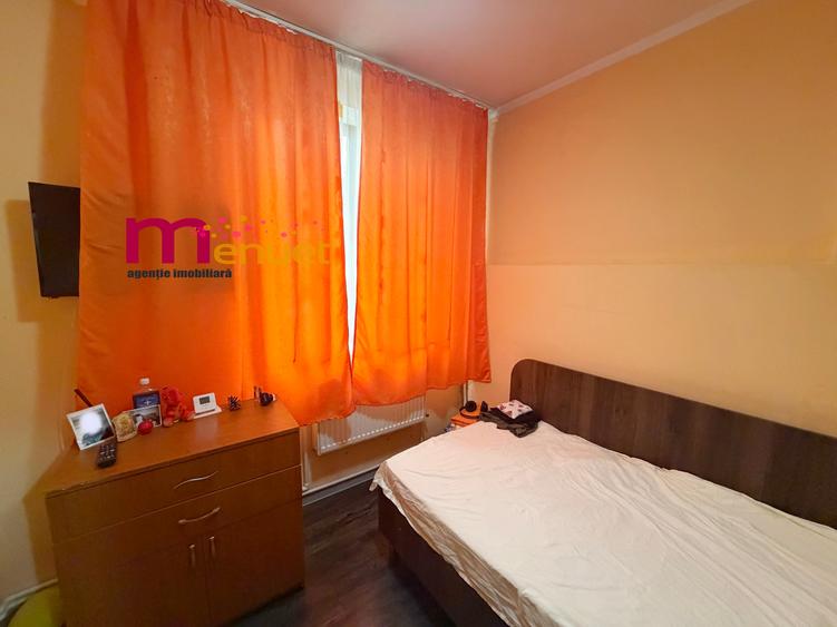 Apartament cu 2 camere decomandat în Central