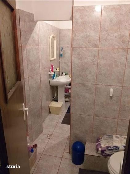 Proprietar 2 camere piata chirila str stejar - comision 0 - 8