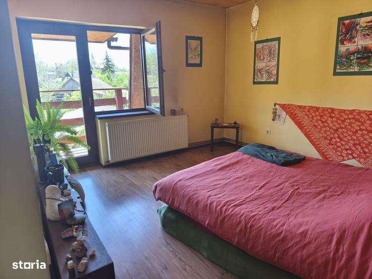 Casă cu 3 camere în Ernei