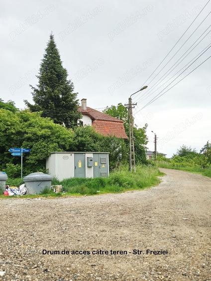 Teren de 711 mp, în Central