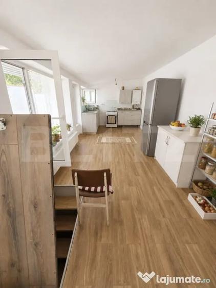 Casă cu 4 camere cu Teren 1458 Mp în Central