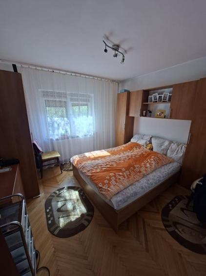 Apartament cu 3 camere decomandat, mobilat în George Enescu