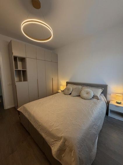 Apartament cu 2 camere decomandat în Exterior Vest