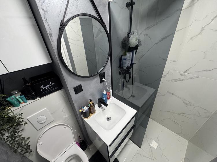Apartament 2 camere zona Salvare - Scoala 8 - 5