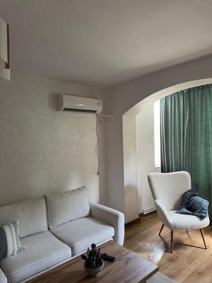 Apartament cu 2 camere semidecomandat în Ultracentral