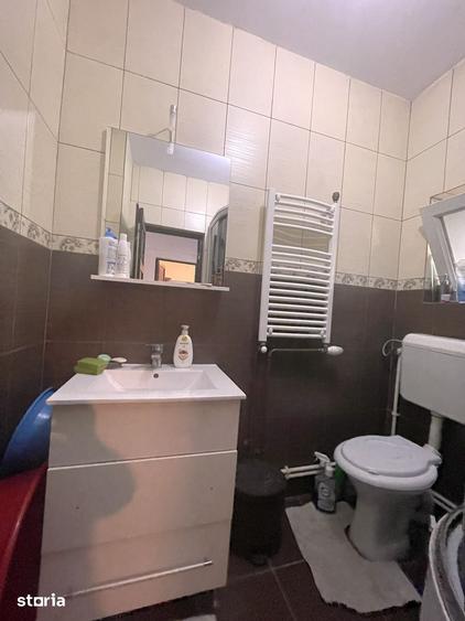 Casă cu 4 camere cu Teren 603 Mp în Petrăchioaia
